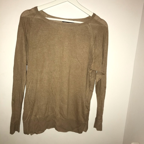 GOLD T SHIRT - Picture 4 of 8